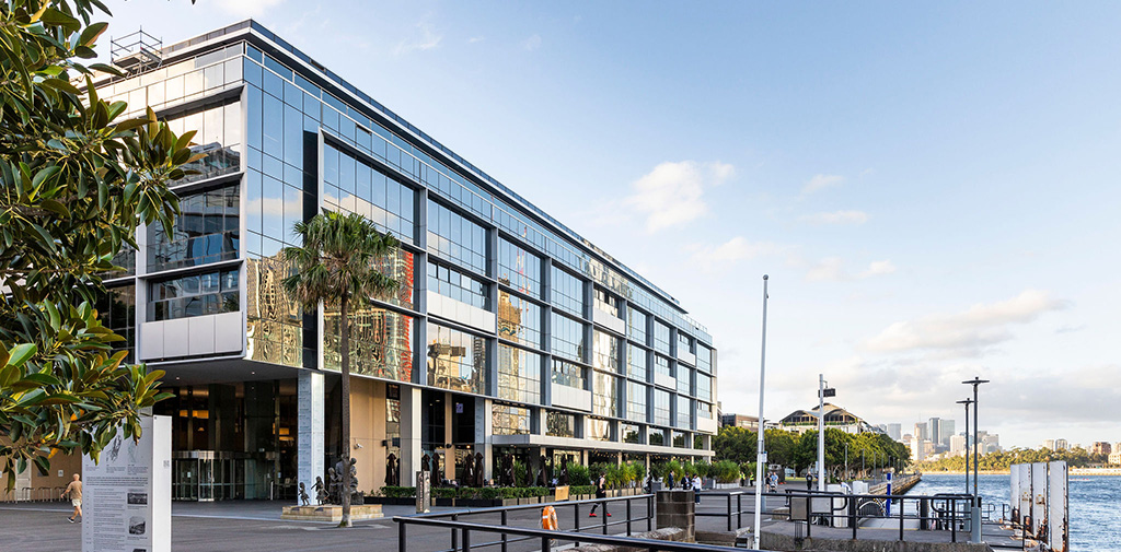 Doltone House - Darling Island